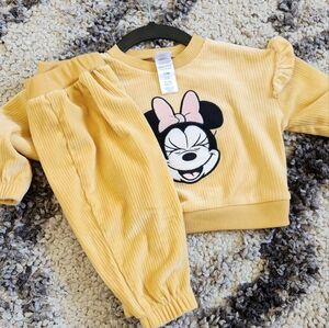 Yellow Minnie Mouse Sweatshirt